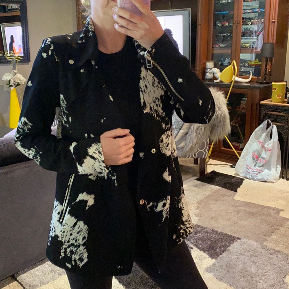 ⭐️Aritzia Wilfred Mayet soft blazer jacket❤️EUC! $225 retail, great deal🥳🥳